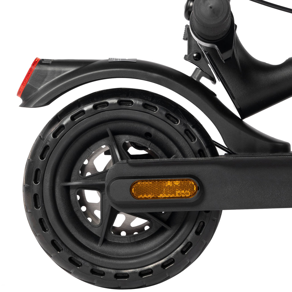 Elektrisk sparkesykkel fra E2S Batterier med 500W motor, 25 km/t hastighet og 7,8Ah eller 10,4Ah batteri.